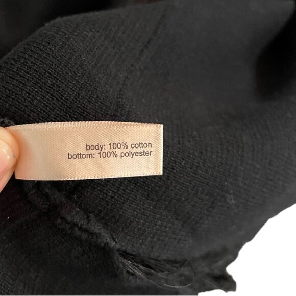 fringe bottom flapper black tank top - Picture 6 of 6